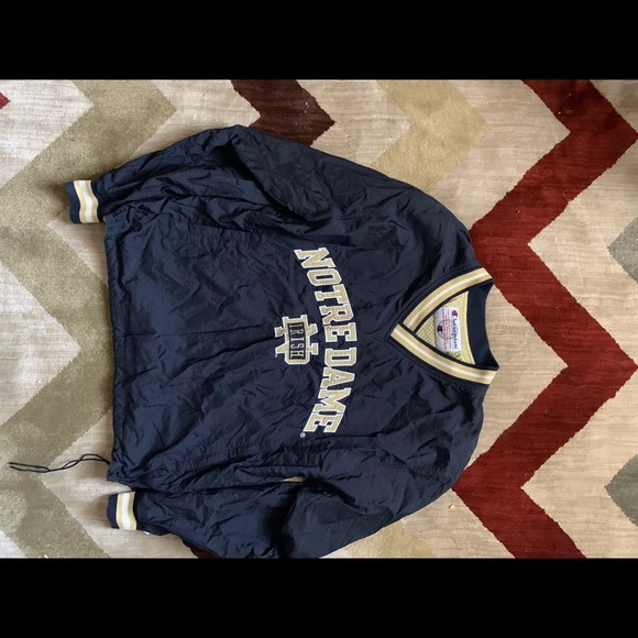 Champion Other - Champion Notre Dame Basketball Sweater L